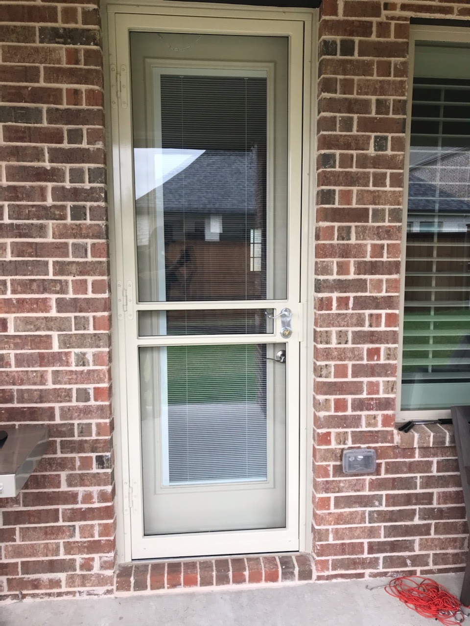 8 foot tan H-4 season all