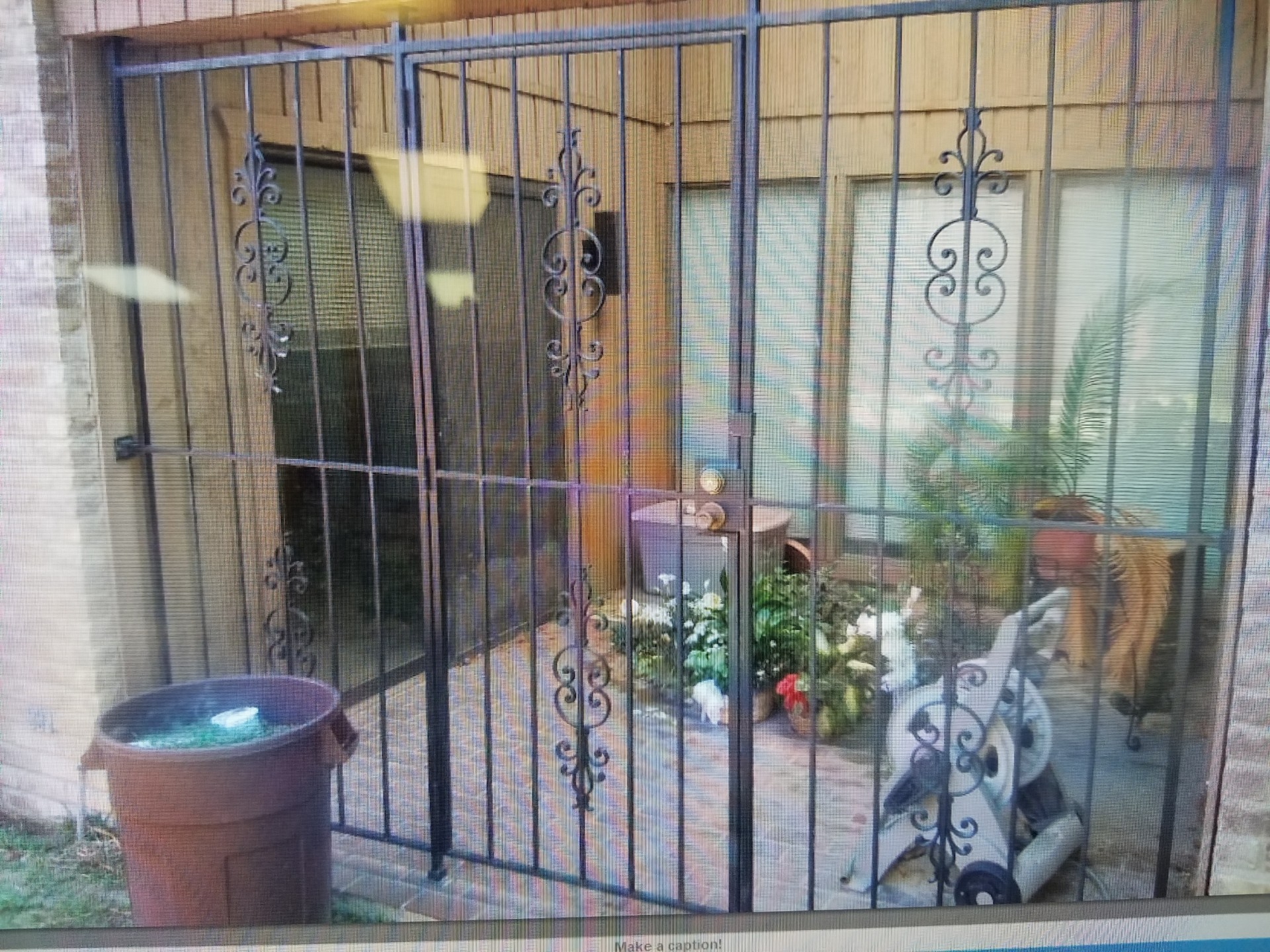 Double Gate Garden Enclosure